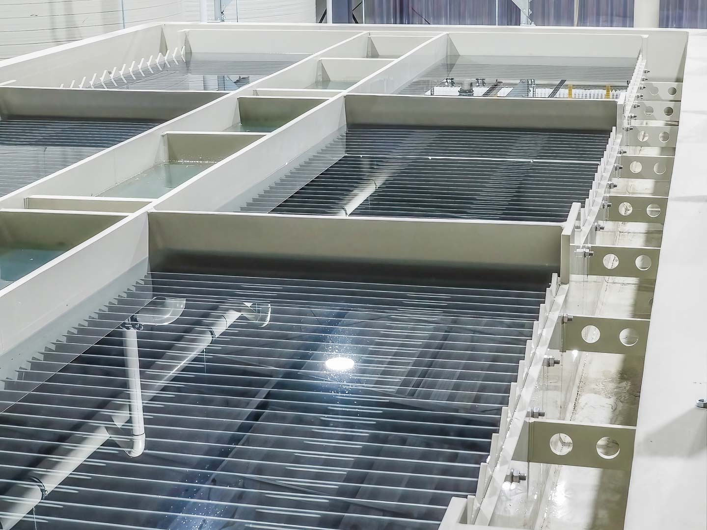 Instalacje do obróbki chemiczno-fizycznej